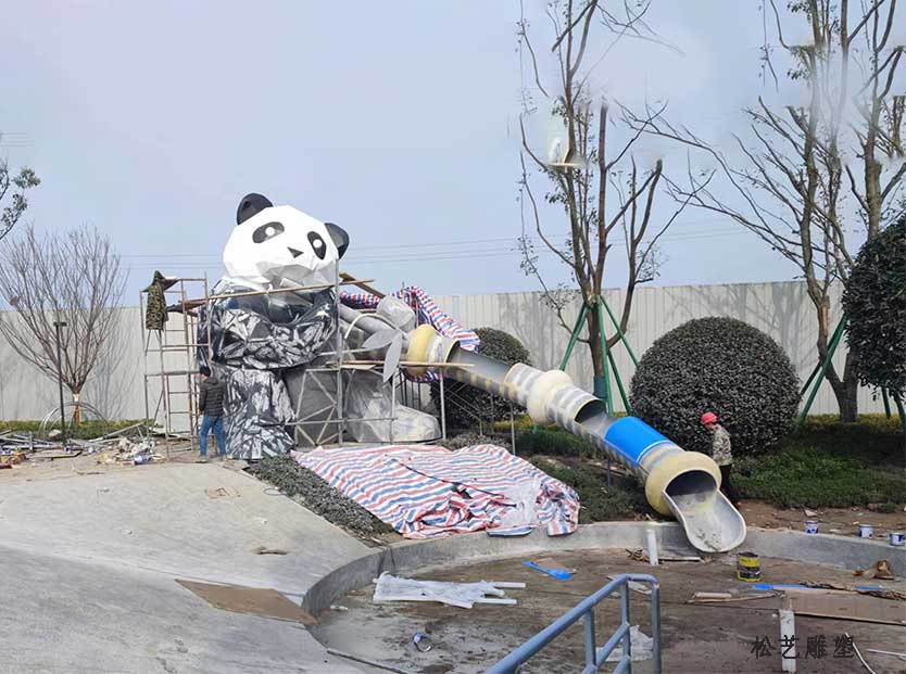 金属雕塑、不锈钢镜面(刮灰喷汽车漆)